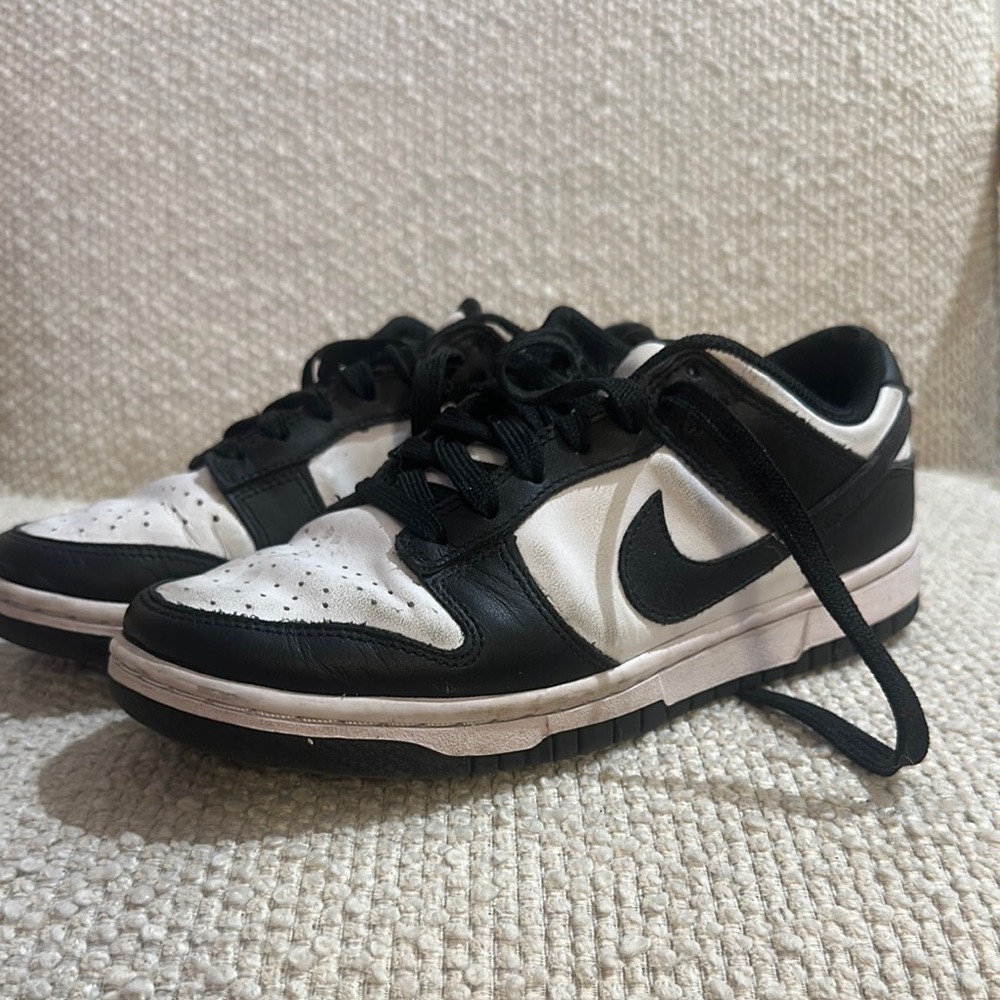 Nike Panda dunks